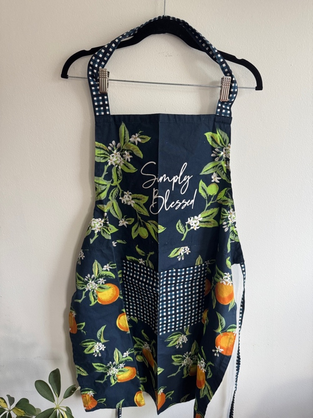 Simply Blessed Navy Floral Orange Print Apron NWOT
